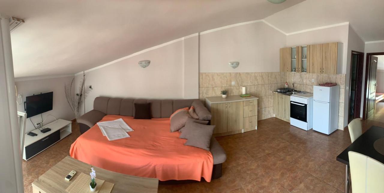 Bečići Apartmani Ilic מראה חיצוני תמונה