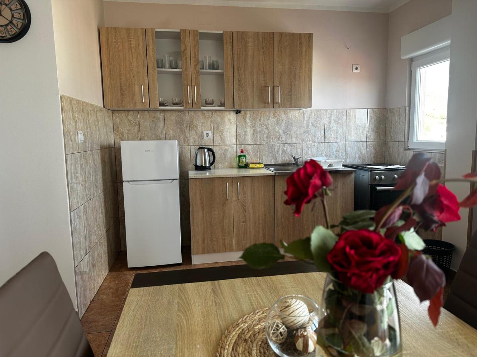 Bečići Apartmani Ilic מראה חיצוני תמונה